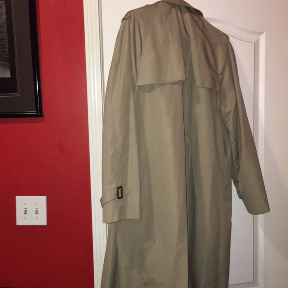Botany 500 trench coat, belt is missing - Picture 2 of 3